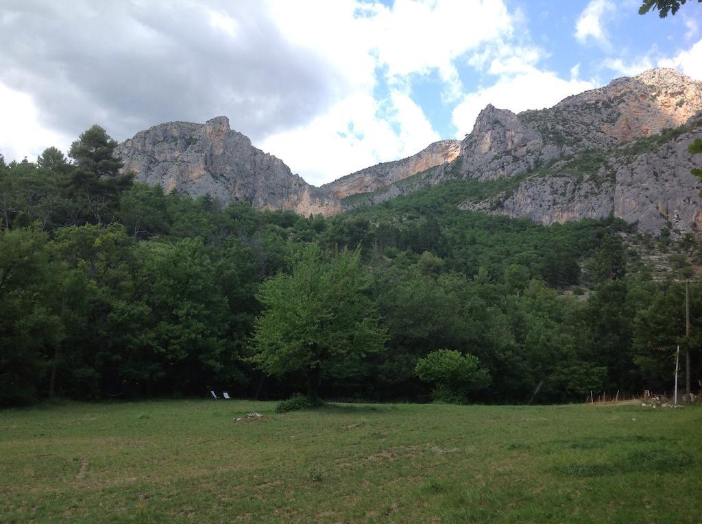 Mymoustiers Villa Szoba fotó